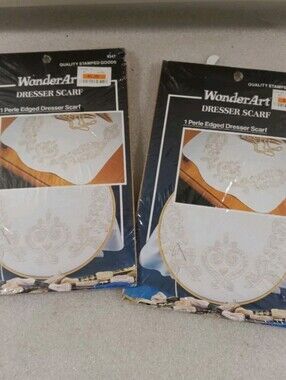 2 Fleur De Lis Wonder Art Stamped Cross Stitch Perle Edged Dresser Scarf #1347